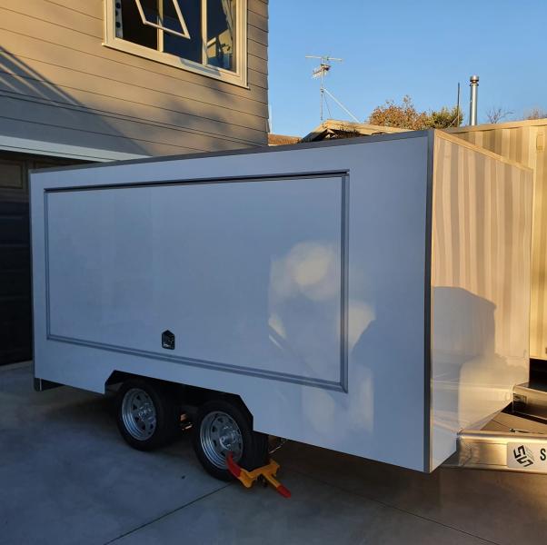Trailer