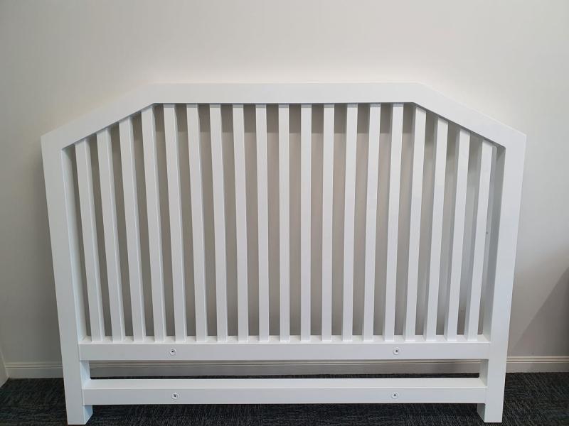 White-Headboard